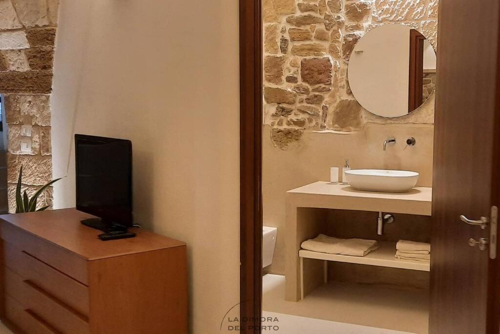 La Dimora Del Porto Villa Brindisi Exteriör bild