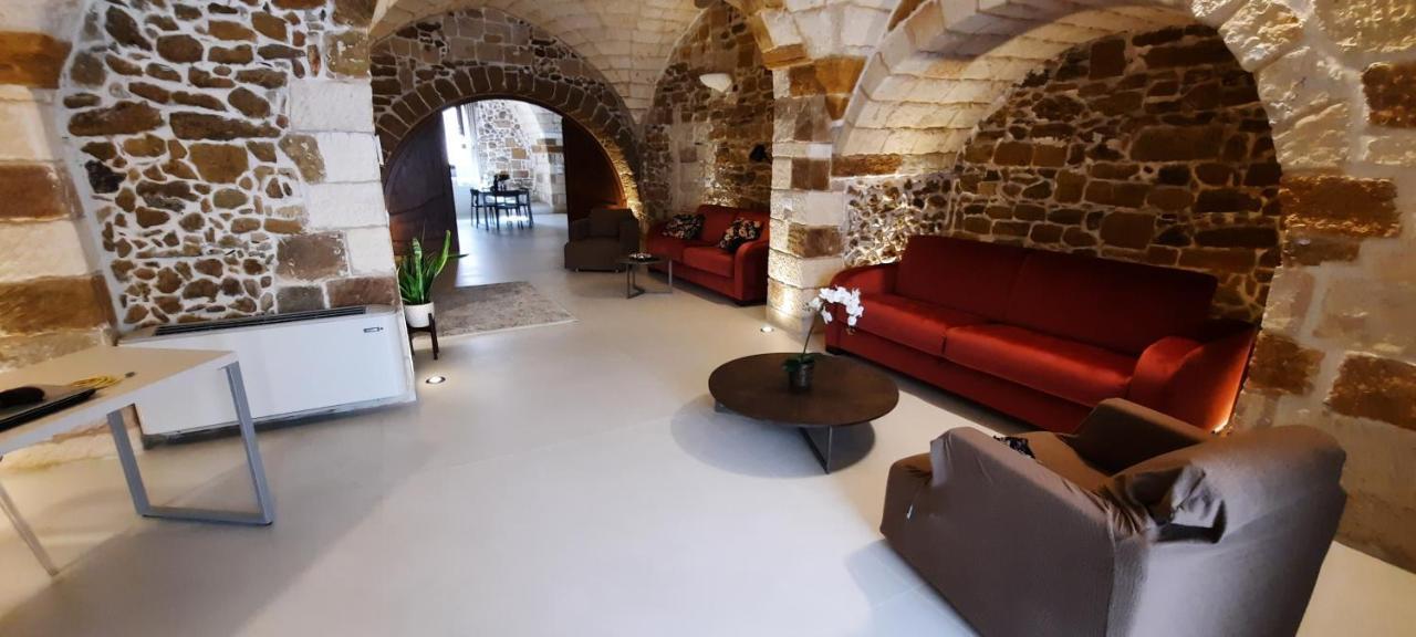 La Dimora Del Porto Villa Brindisi Exteriör bild