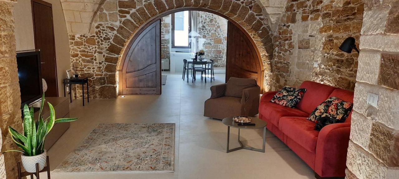 La Dimora Del Porto Villa Brindisi Exteriör bild